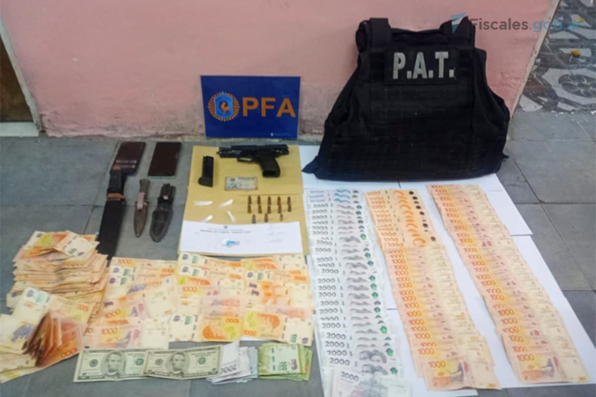 Elementos secuestrados al Grupo Alfa, de la Patrulla de Acción Táctica (PAT) de la Policía de Santa Fe, que lideraba el suboficial Guillermo Toledo