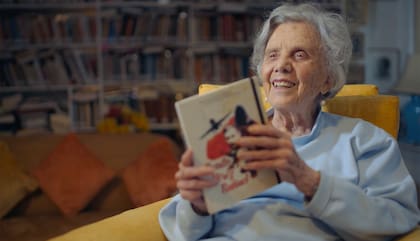 Elena Poniatowska recuerda la bondad de Buñuel