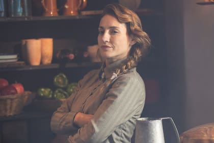 Eleonora Wexler forma parte del elenco de actores que tiene que interpretar una historia contada por un colega pasado de copas