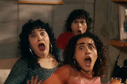 e.l.f. Cosmetics presenta "Descubre e.l.f.ecto" en México: belleza de calidad superior a u