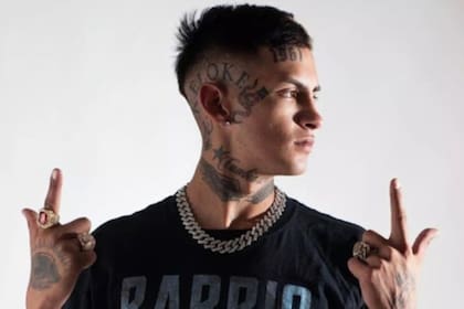 Elian Ángel Valenzuela es uno de los artistas más destacados del momento