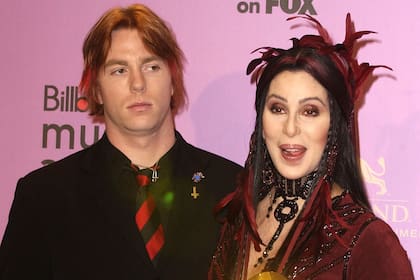El peligroso motivo por el que Cher pidió la custodia de su hijo Elijah Blue, de 47 años