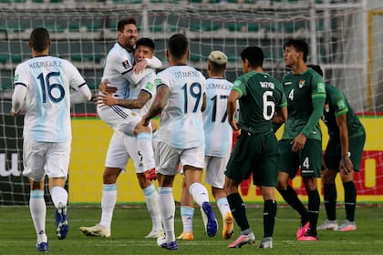 Celebra Argentina, sufre Bolivia. La selección ganó sus dos primeros partidos en el camino a Qatar.