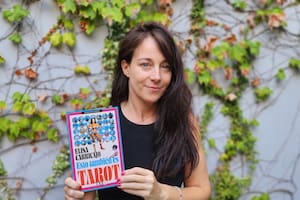 Elisa Carricajo entiende el tarot como un poderoso lenguaje narrativo