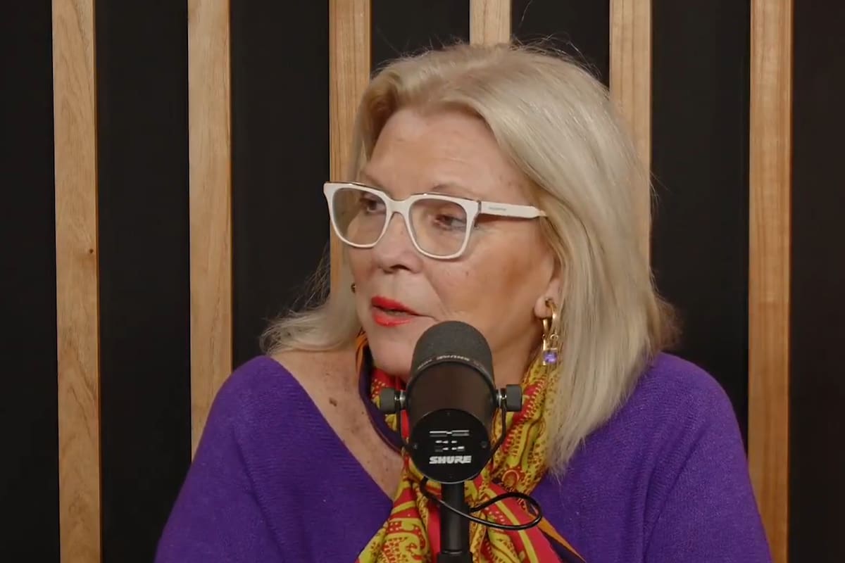 Elisa Carrió anunció su noviazgo y luego lo desmintió (Fuente: Captura @cenitalcom)