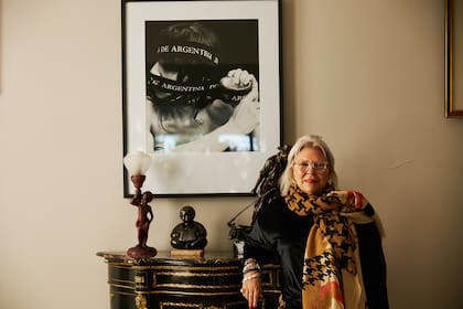 Elisa Carrió, en su casa de Exaltación de la Cruz, antes de volver al ruedo como abogada