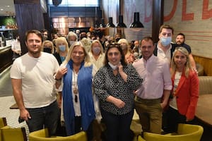 Elisa Carrió, en una reunión reciente con dirigentes de la Coalición Cívica