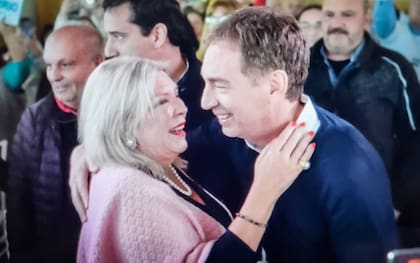 Elisa Carrió y Diego Santilli