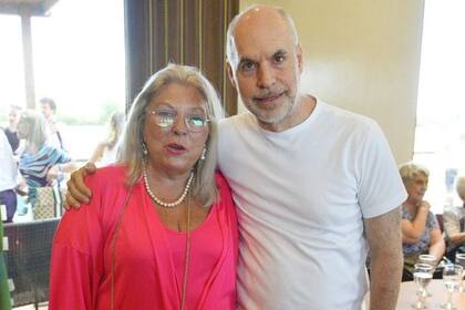 Elisa Carrió y Horacio Rodríguez Larreta, juntos en un acto en Luján en 2022