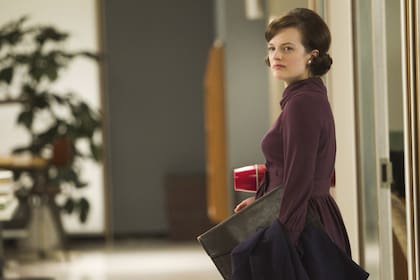 elisabeth Moss