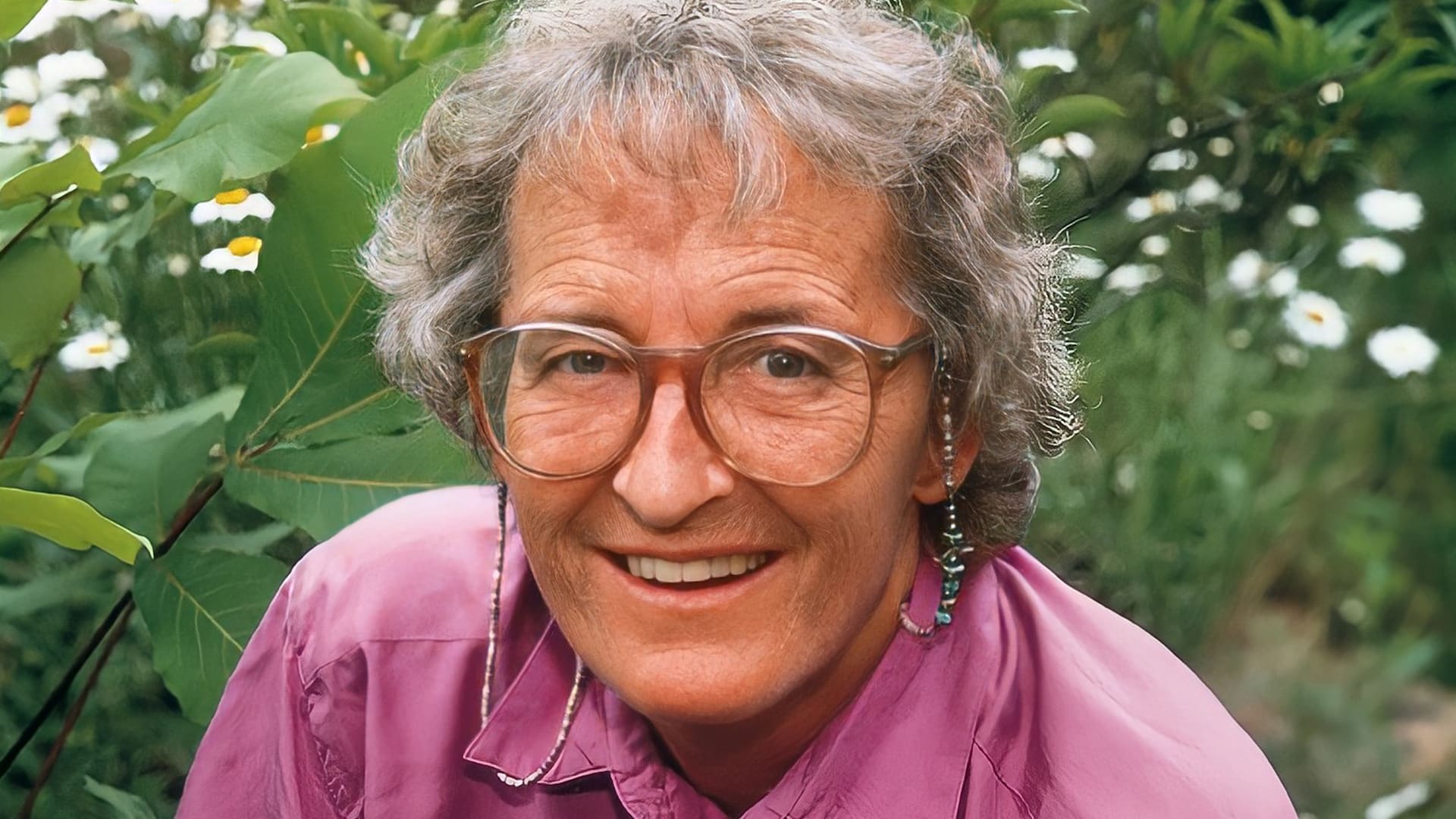 Elisabeth Kübler Ross nació en Zürich, en 1926, y murió en Arizona, en 2004, a los 78 años