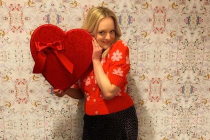 Elisabeth Moss habló sobre los rumores de compromiso entre ella y Tom Cruise