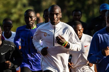 Eliud Kipchoge quiere lograr lo que nadie consiguió: bajar las dos horas en un maratón.