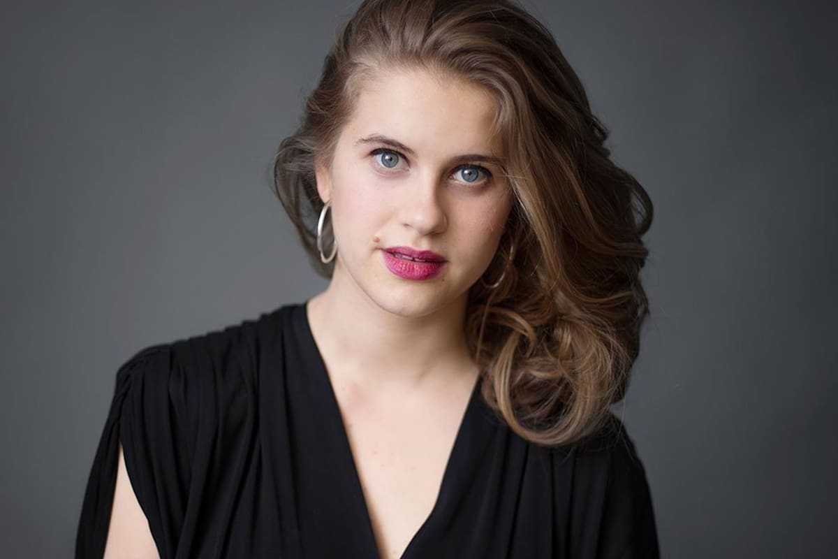 Elizabet Casanovas, como Tania, en Merlí