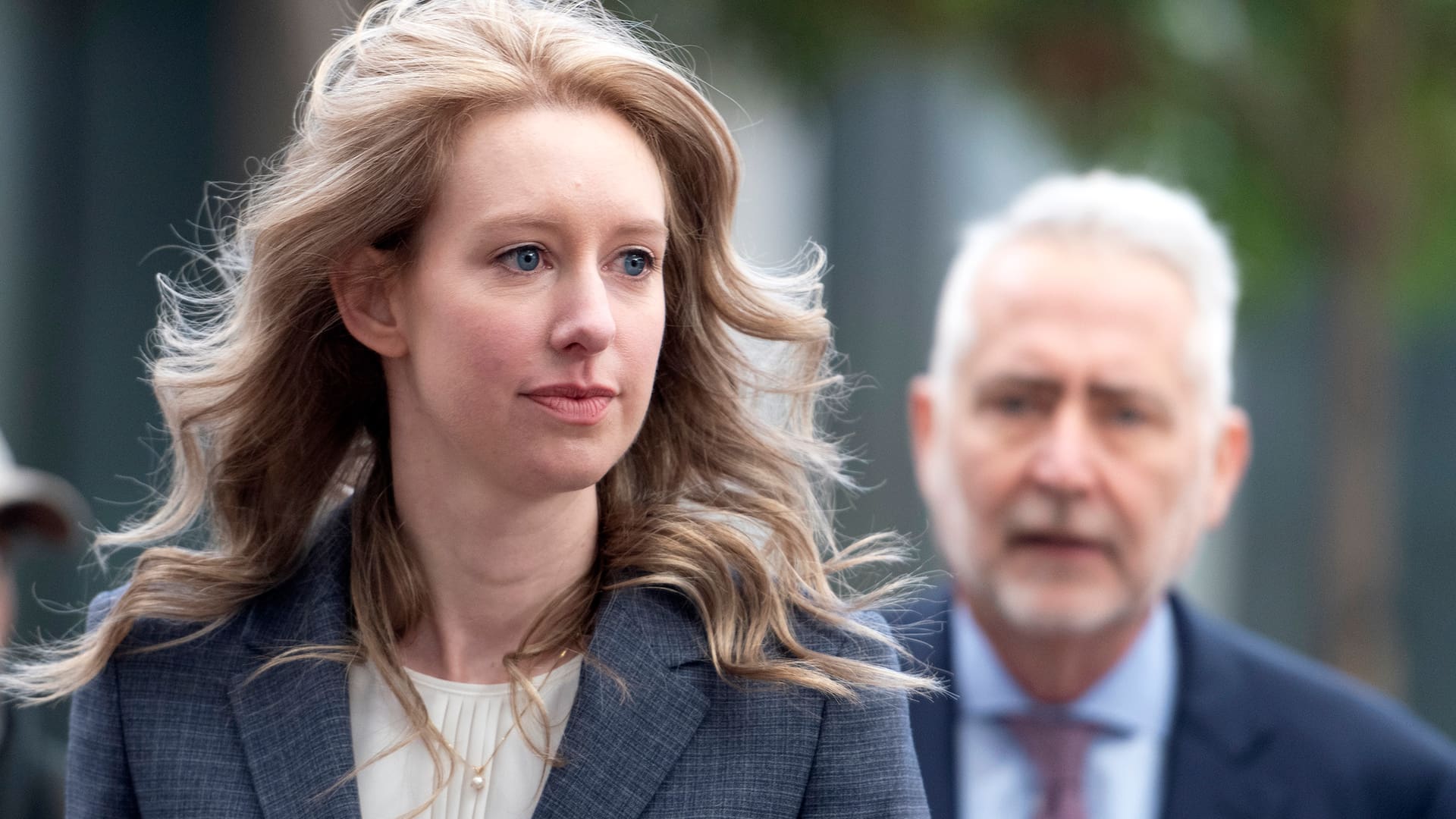 Elizabeth Holmes durante su juicio en 2019. Foto: Yichuan Cao/NurPhoto via Getty Images