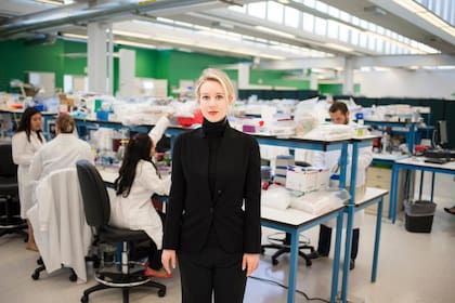 Elizabeth Holmes en el documental Desangrando a Silicon Valley (HBO)
