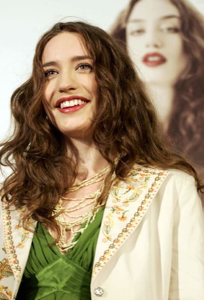 Elizabeth Jagger, una de las hijas de Mick y Jerry Hall, trabaja como modelo y se parece mucho a su madre