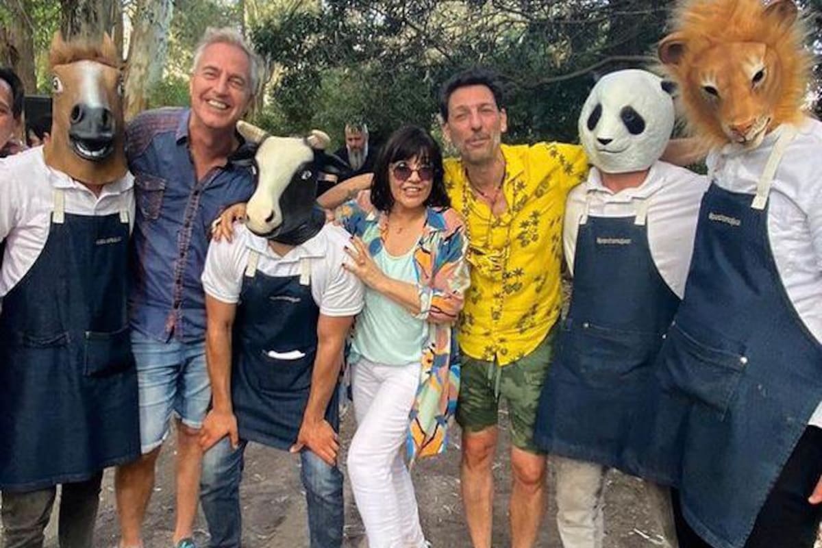 Elizabeth "La Negra" Vernaci cumplió 60 años el pasado día 24 y lo celebró este domingo rodeada de amigos con un gran festejo al aire libre