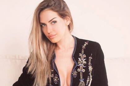 Ella es Mercedes Villador, la argentina que sería novia de Luis Miguel
