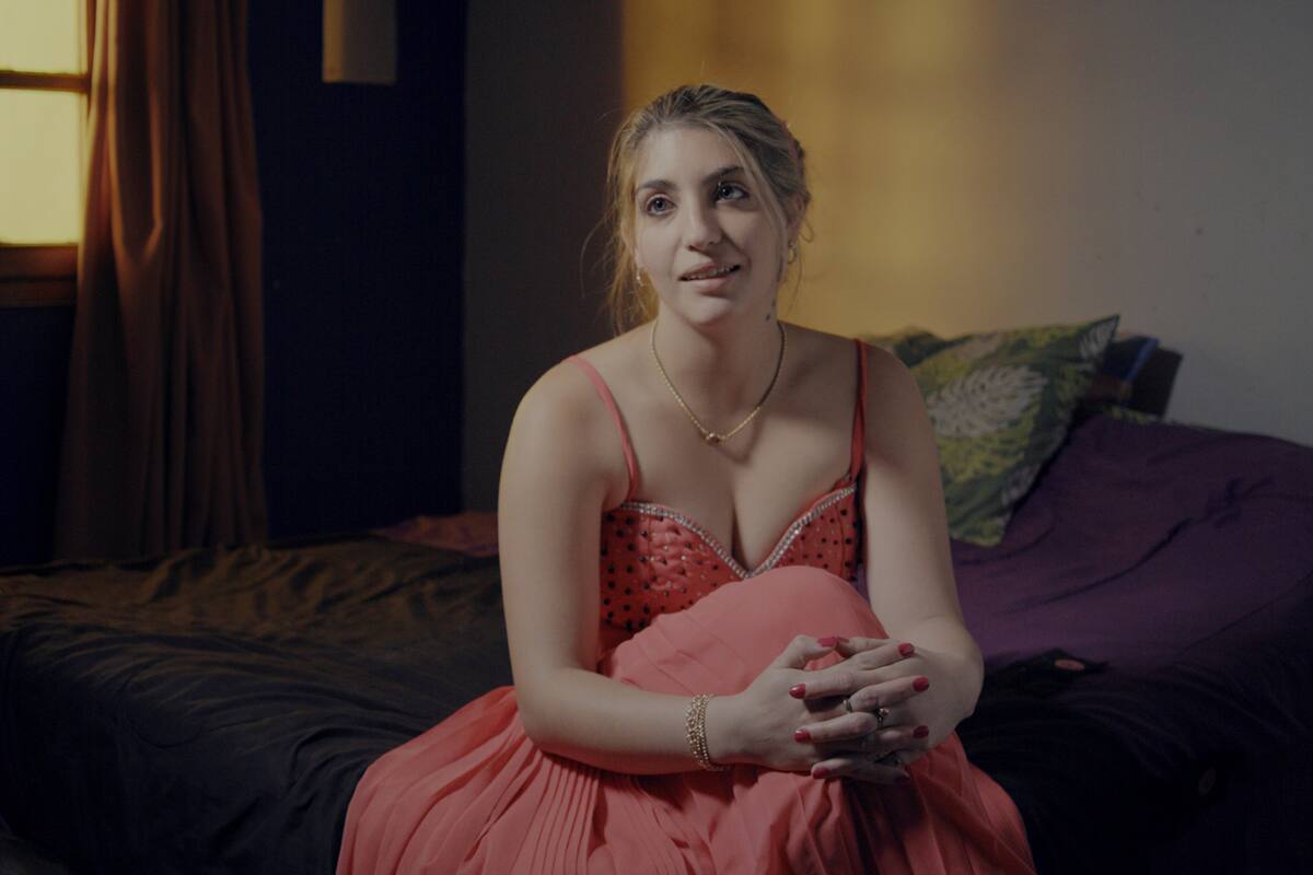 Ella va de largo, estreno del jueves 16