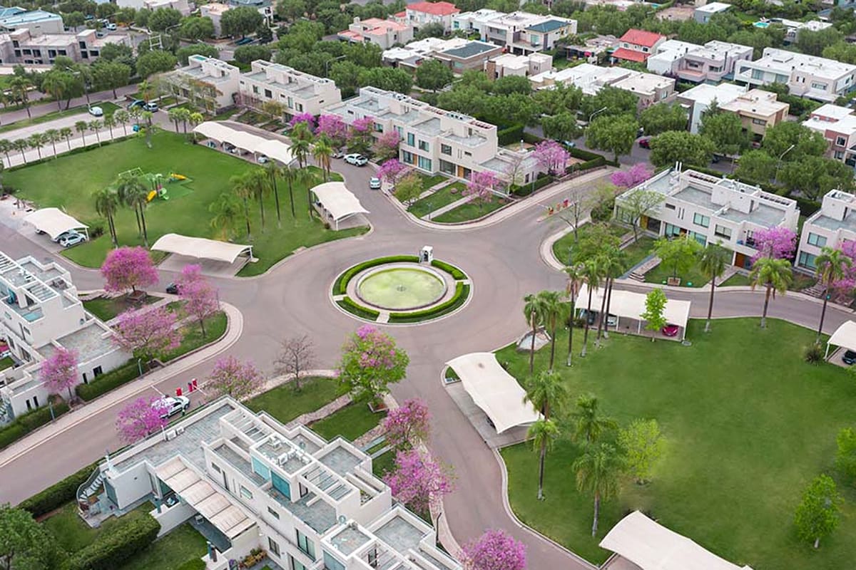 Ellbarrio privado Dalvian en Mendoza fue el elegido por el matrimonio Lopilato Bublé para hosperdarse unos días con sus hijos