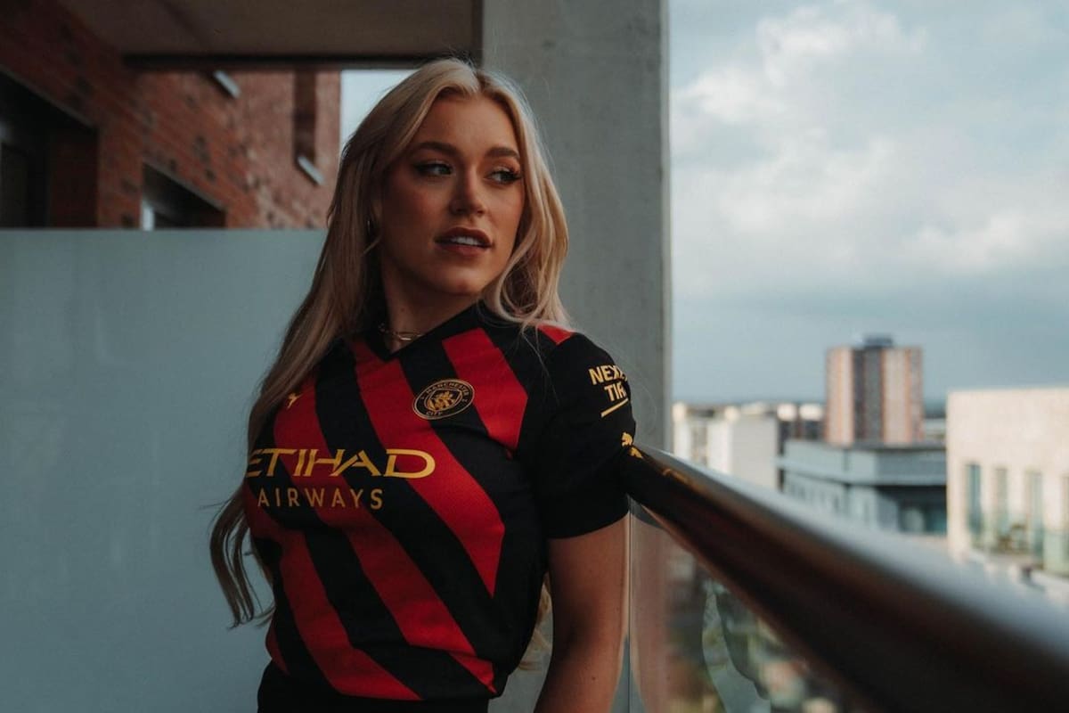 Elle Brooke, la influencer y modelo de Instagram y OnlyFans que acaba de incursionar en el boxeo