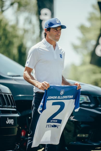 Ellerstina vuelve a su diseño original de camiseta; Ulloa llevará la 2 y Gonzalo Pieres (h.) pasará a ser el número 3.