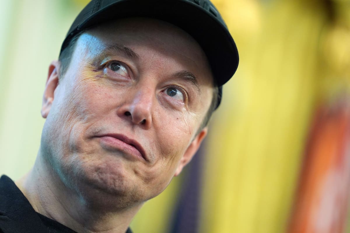 Elon Musk acordó un nuevo paquete de compensaciones por un billón de dólares