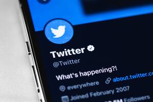 Elon Musk anunció en las redes que Twitter cobraría a sus usuarios para verificar cuentas