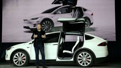 Elon Musk, en la presentación del Modelo de Tesla. Foto: Archivo