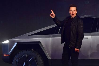 Elon Musk podría dejar Tesla si no se le concede un billón de dólares en acciones