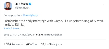 Elon Musk señaló que la comprensión de Gates sobre la IA es "limitada"