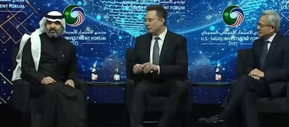 Elon Musk y Jensen Huang en el foro de inversiones Estados Unidos–Arabia Saudita