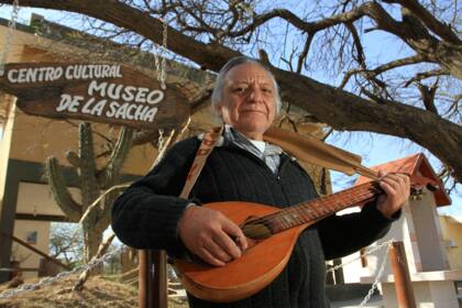 Elpidio Herrera, creador del famoso conjunto Las Sachas Guitarras Atamisqueñas, murió de un ACV