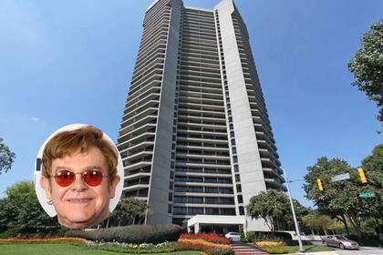 Elton John compró su departamento en el piso 36 de la torre Park Place, en Atlanta, en el año 1991