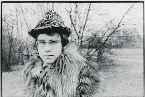 Elton John en sus comienzos como solista, cuando aún se llamaba Reginald Kenneth Dwight