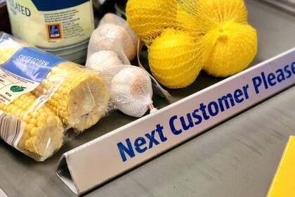 Eludir el límite de compra por artículo utilizando algún engaño enfurece a los empleados y perjudica a otros consumidores