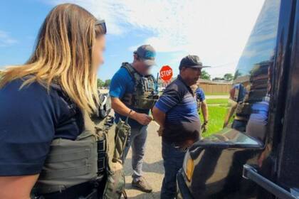 Elvis Caballero-Zúñiga, un hondureño que tenía una alerta roja de la Interpol, fue detenido en Louisiana tras un megaoperativo del Departamento de Policía de Kenner