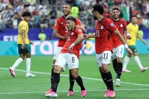 Cabezazo a la red: Egipto pegó primero y le gana a Australia en la búsqueda del pase a octavos