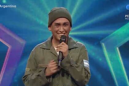 Emanuel Carrizo es de Caleta Olivia y protagonizó un emotivo momento en Got Talent Argentina (Foto: captura TV)