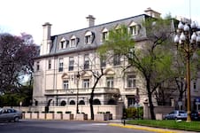 La decisión de Gran Bretaña que elimina un beneficio especial para sus diplomáticos en Buenos Aires
