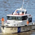 Dramática búsqueda de tres pescadores que fueron arrastrados por la corriente del río Paraná