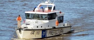 Dramática búsqueda de tres pescadores que fueron arrastrados por la corriente del río Paraná