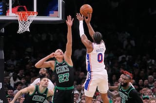 Embiid anota 33 y los 76ers vencen 113-97 a los Celtics en el quinto juego para seguir con esperanzas