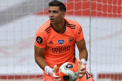 Emi Martínez llegó a Arsenal en 2009, con 17 años, y fue a préstamo a varios equipos para adquirir rodaje