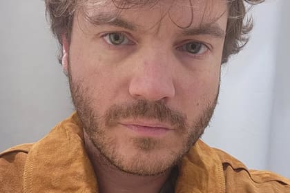 Emile Hirsch comunicó la noticia de su padre en sus redes sociales (Foto: Instagram/@emilehirsch)