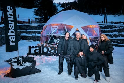 Emilia Attias, Jimena Barón, Agustín Bernasconi, Máximo Espíndola, “Cachete” Sierra y Carolina Kopelioff.