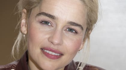 Emilia Clarke tenía 24 años cuando sufrió su primer aneurisma