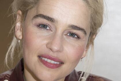 Emilia Clarke tenía 24 años cuando sufrió su primer aneurisma.