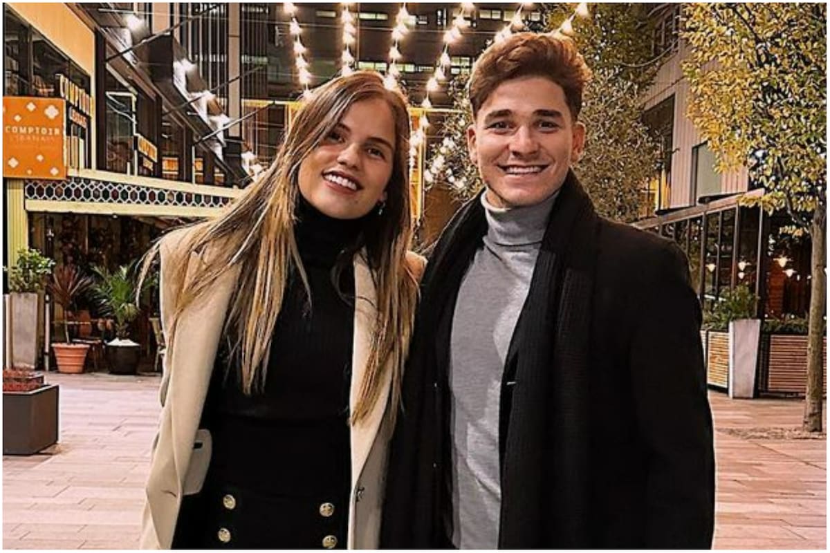 Emilia Ferrero acompañó a Julián Álvarez a Londres y se sacó fotos en dos lugares icónicos